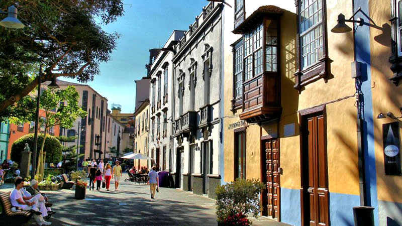 la laguna streets