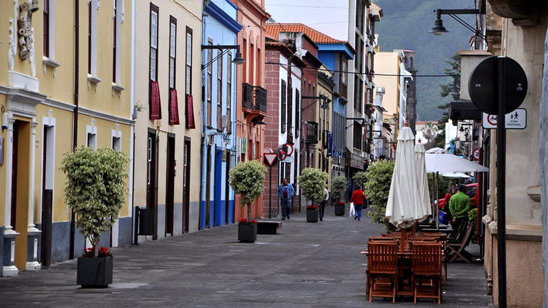 la laguna street view